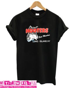 Hooters Long Island T shirt