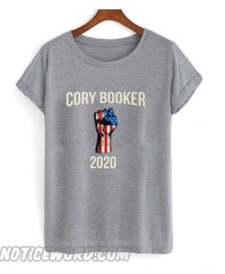 Cory Booker 2020 Resistance Fist smooth T shirt