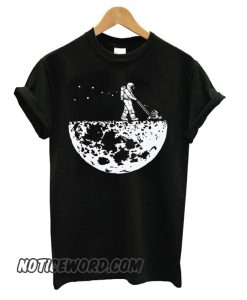 Develop the moon with Astronaut smooth T shirt