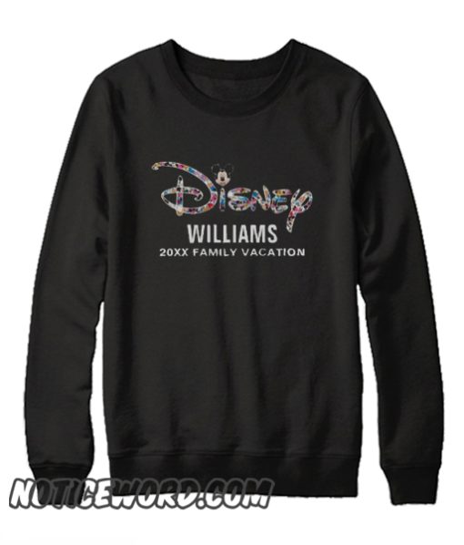 Disney Logo Mickey & Friends - Family Vacation smooth Sweatshirt