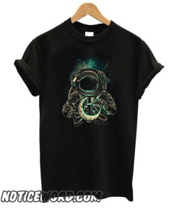 Moon Keeper smooth T-Shirt