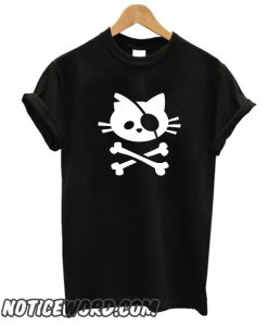 Pirate Cat Skull and Crossbone smooth t-shirt
