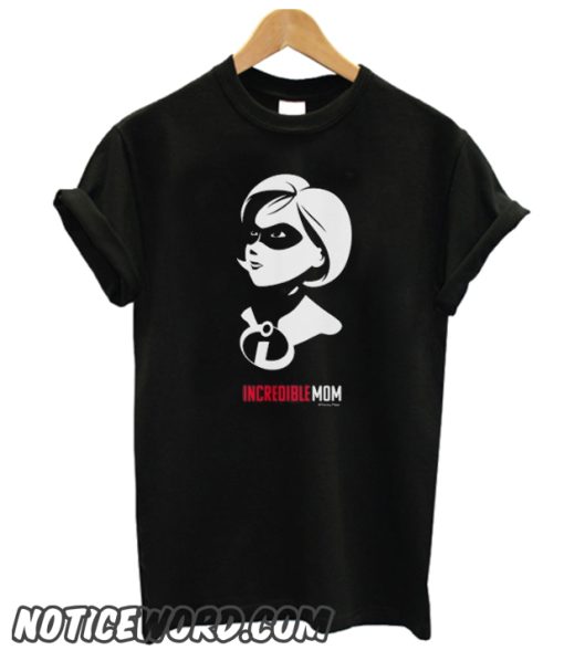 The Incredibles 2 Incredible Mom smooth T-Shirt