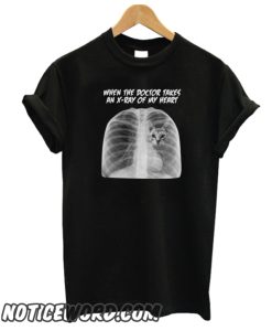 When The Doctor Takes An X-ray Of My Heart Cat smooth T-Shirt