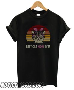 Cat with pink bandana best cat mom ever smooth T-Shirt