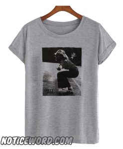 Vintage Style Farrah Fawcett Charlies Angels Skateboard smooth T-Shirt