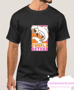 DUNKIN' DUNKLEOSTEUS smooth T-SHIRT