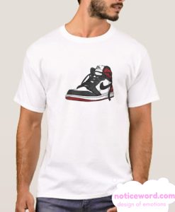 Air Jordan 1 BLACK TOE Classic smooth T Shirt