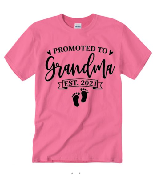 Promoted to Grandma smooth graphic T Shirt